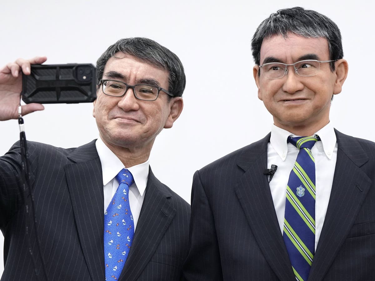 استنساخ وزير في اليابان