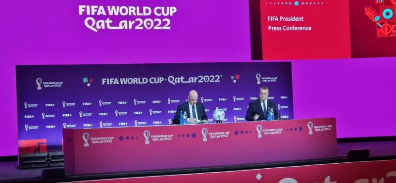 رئيس الـFIFA يرد على منتقدي مونديال