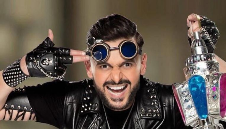 رامز جلال أصيب بالعمى واعتزل.. ضجة