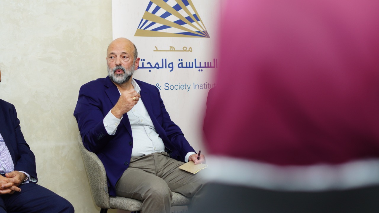الرزاز: الأردن اجتاز المرحلة الاولى.. وهذا