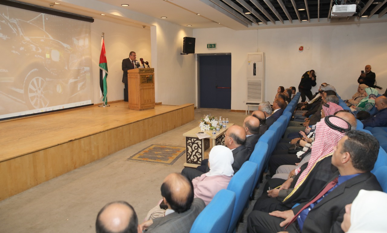 الامانة تعقد مؤتمر محطات البريد الزاجل