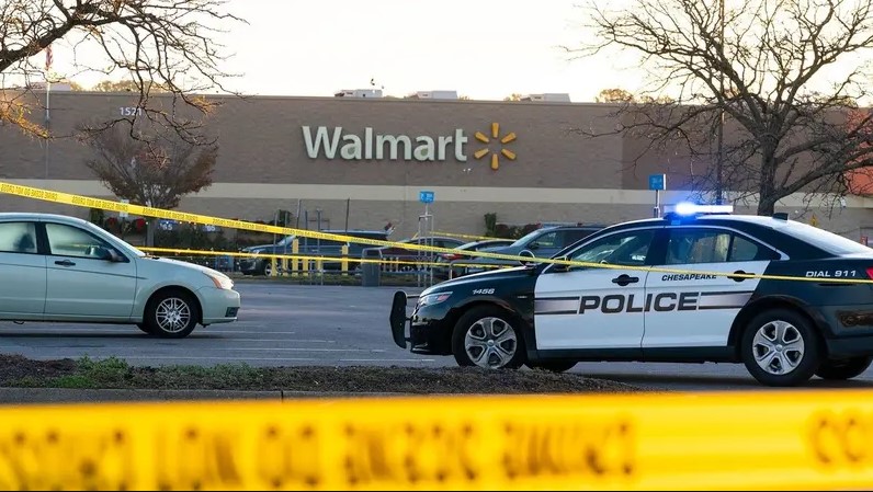 مدير متجر أميركي يقتل 6 من