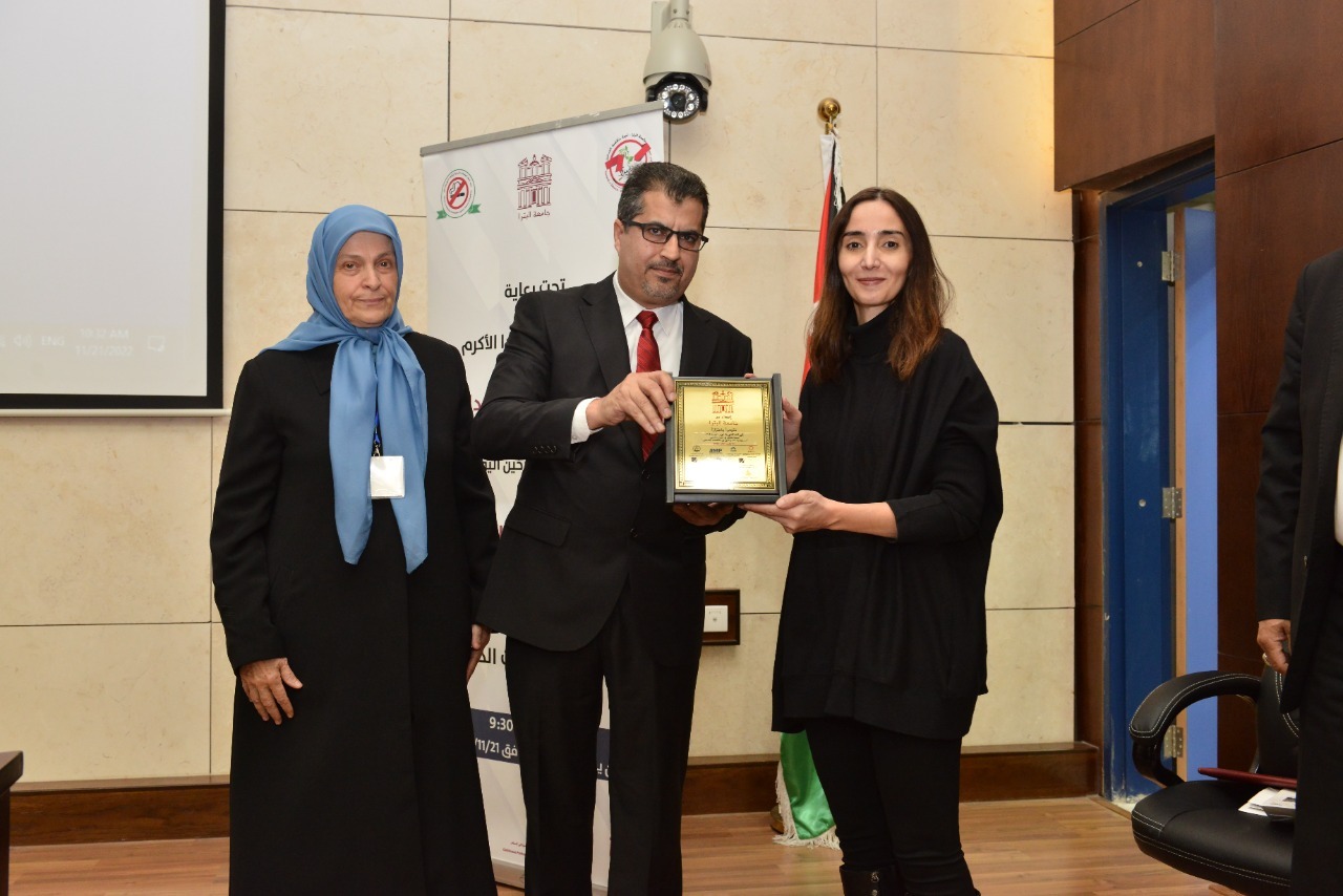 لجنة مكافحة التدخين في جامعة البترا