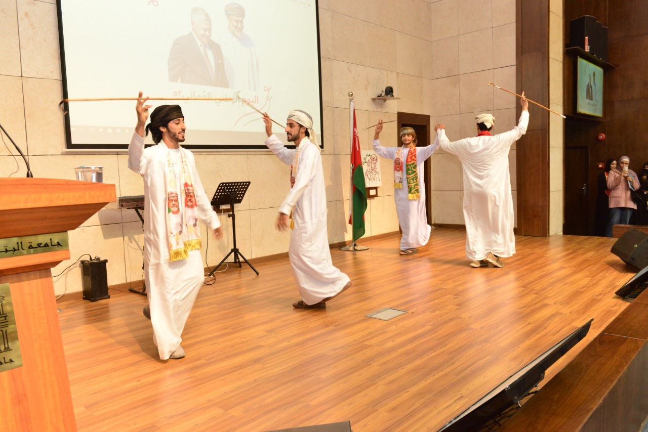 جامعة البترا تحتفل بالعيد الوطني الثّاني