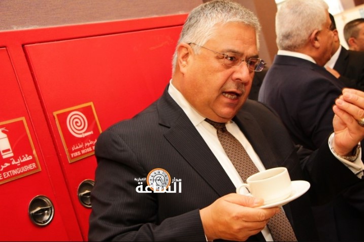 الوزير السابق عمر ملحس يجد الرقم