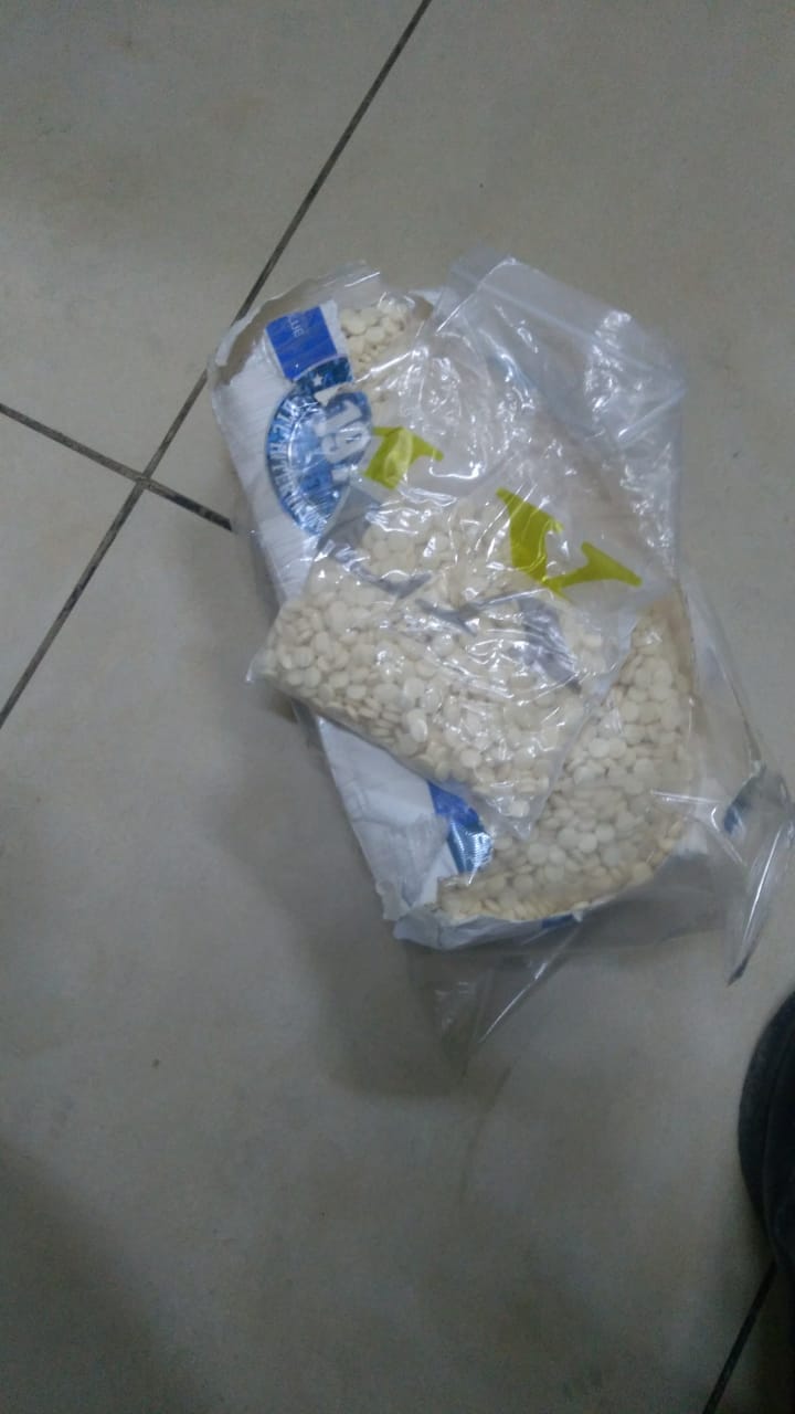 الجمارك: بعد تفتيش شاحنة قادمة من