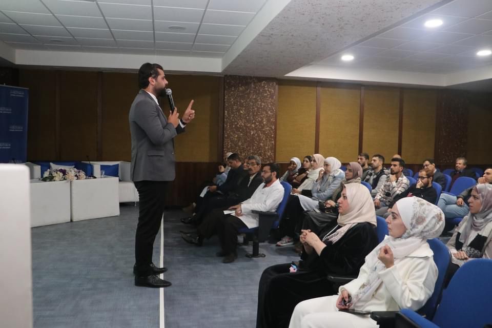 ورشة عمل في جامعة الزرقاء حولNew