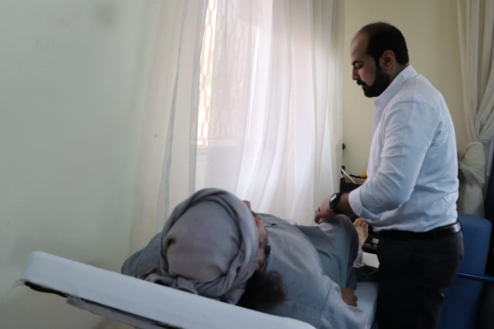 650 مريضا استفادوا من اليوم الطبي