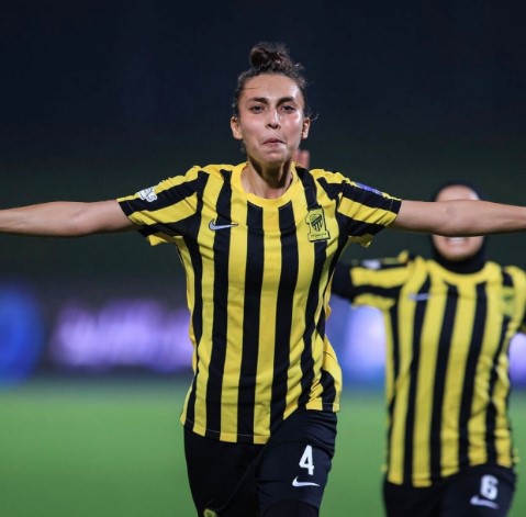 تواصل التألق.. أية المجالي تفتتح رصيدها