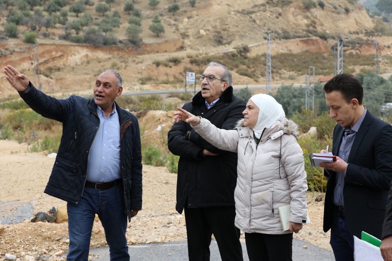 ابو السمن يؤكد ضرورة استكمال الأعمال