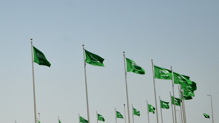 ظهور سحابة عملاقة في سماء السعودية