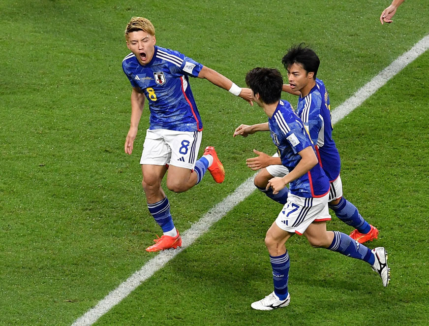 اليابان تهزم إسبانيا وترافقها لدور الـ16