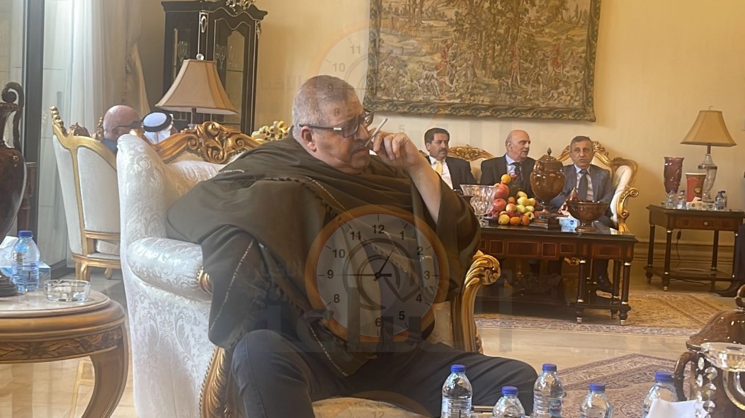 ما سر لفة القماش على يد