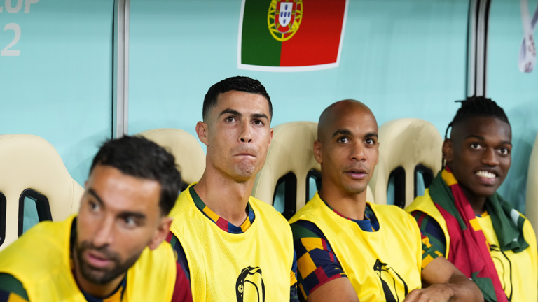 مدرب البرتغال يكشف سبب إبقائه على