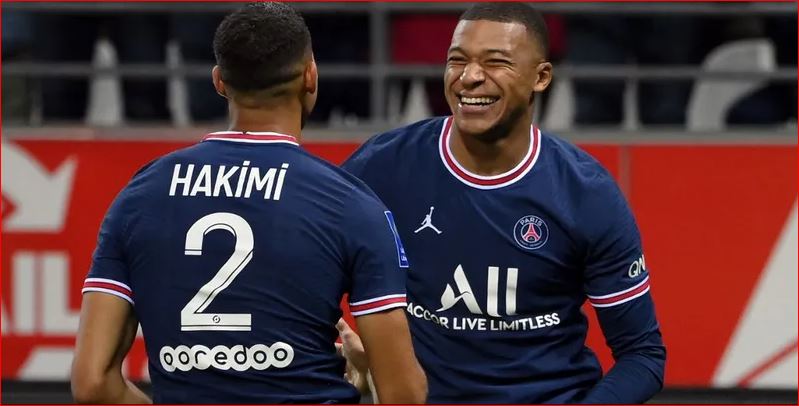 حكيمي عبرتويتر: نراكم قريبا صديقي مبابي