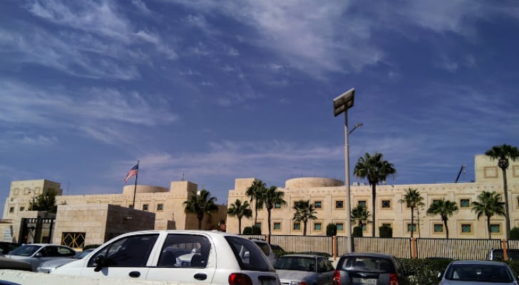 السفارة الأمريكية تحذر رعاياها في الأردن