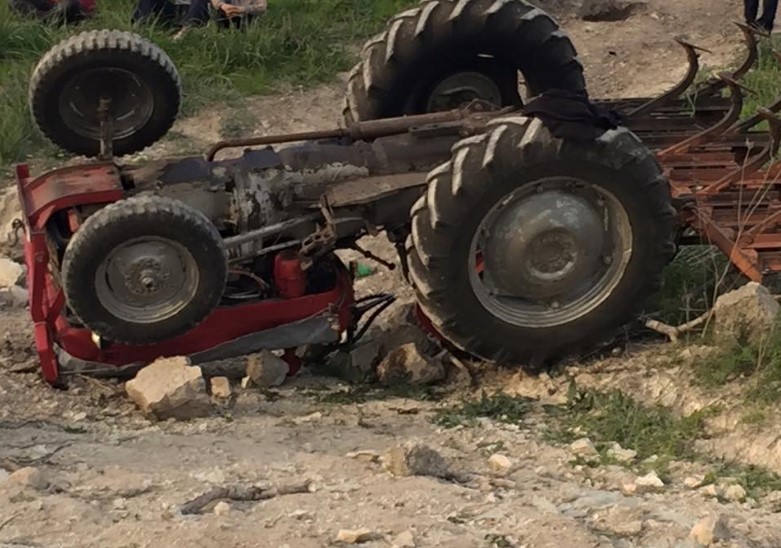 لعدم اتخاذ اجراءات السلامة.. وفاة سائقي