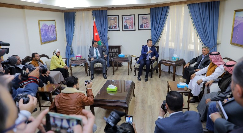 ماذا قال الصفدي لـ ممثلي أصحاب