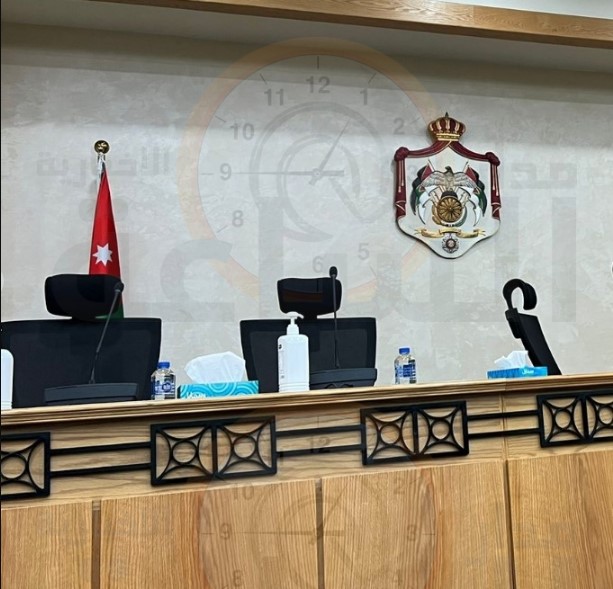 اجتماع نيابي حكومي لحل أزمة النقل..