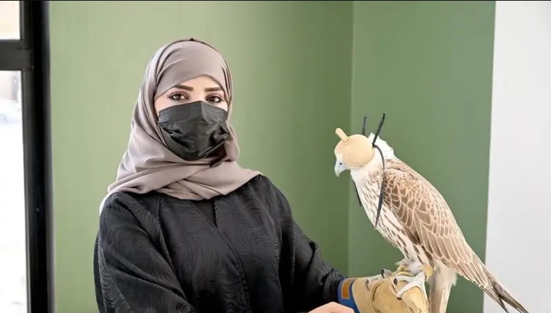 سعودية تخطف الأنظار في مسابقة مزايين