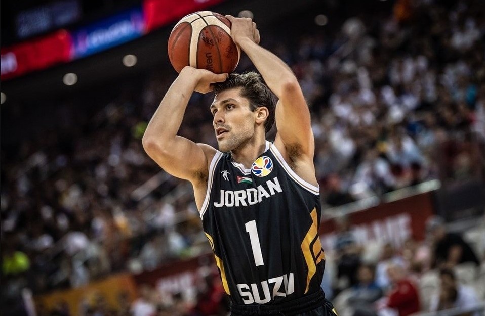 الأهلي يخطف نجم كرة السلة الأردنية