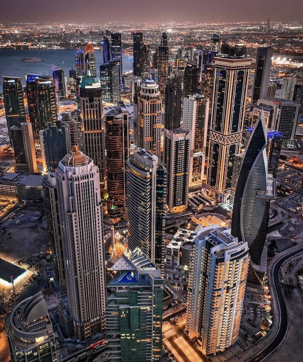 21.1 مليار دولار فائض موازنة قطر