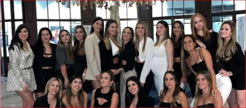 زوجات لاعبي الأرجنتين يقطعن وعدا حال