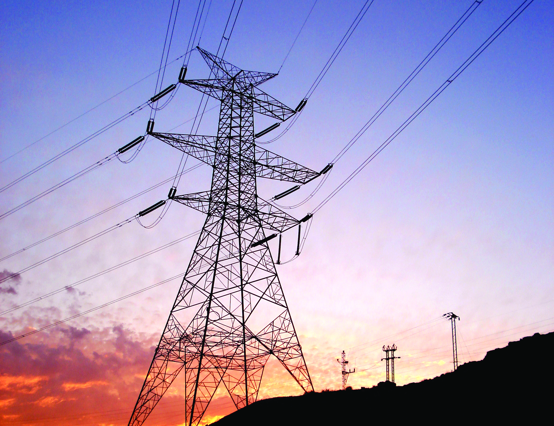 وزير الخارجية العراقي: التواصل الكهربائي مع