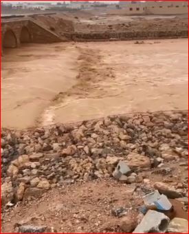 بالفيديو .. جريان السيول جنوبي المملكة
