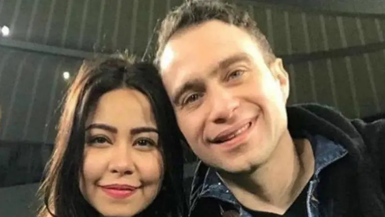 إدمان شيرين ومنة شلبي وخلافات محمد