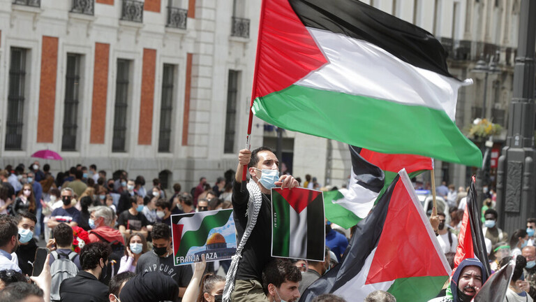 الخارجية الفلسطينية تدعو إلى مقاطعة دولية