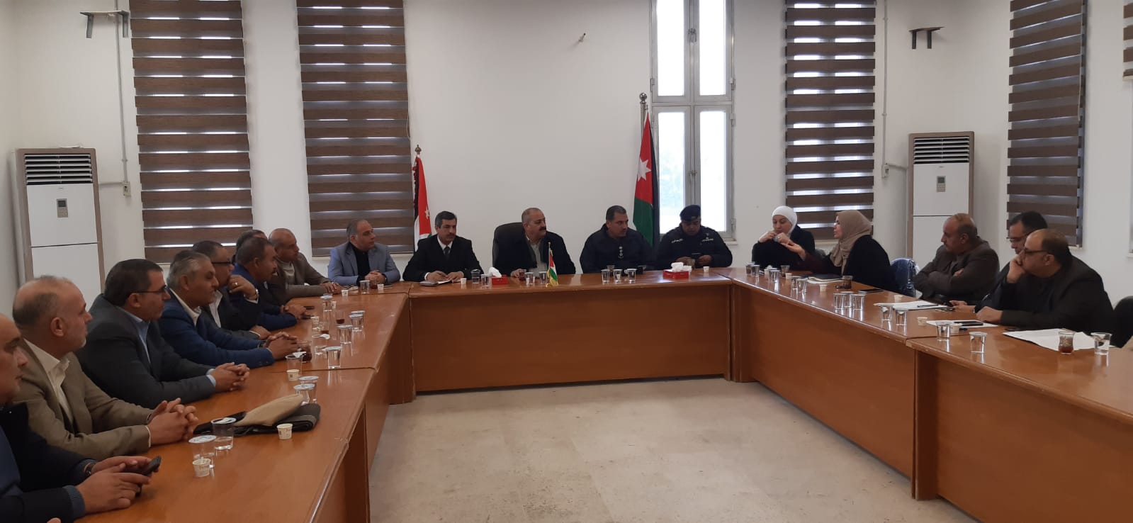 العتوم يدعو لإجلاء المواطنين القاطنين بالقرب