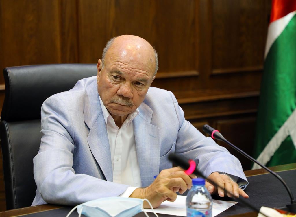 الفايز ينعى العين الأسبق الدكتور عبدالسلام