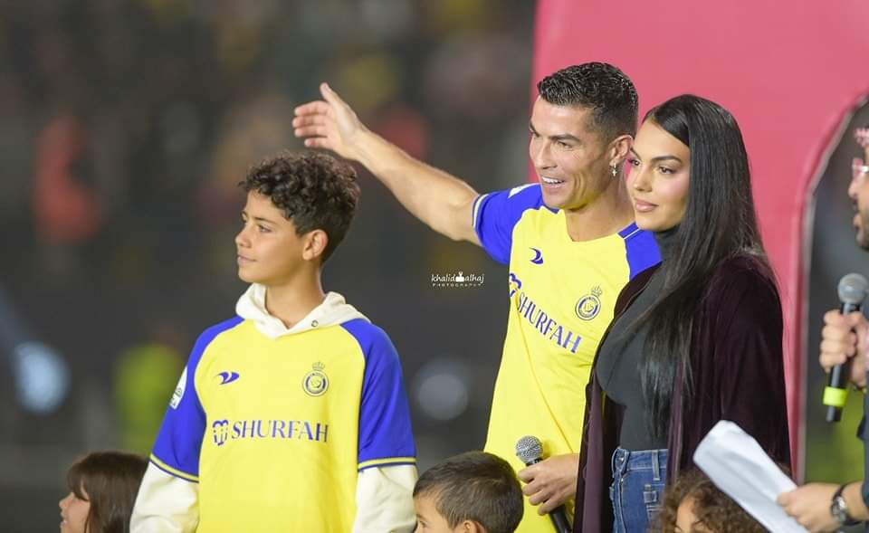 ما مصير علاقة رونالدو وجورجينا في
