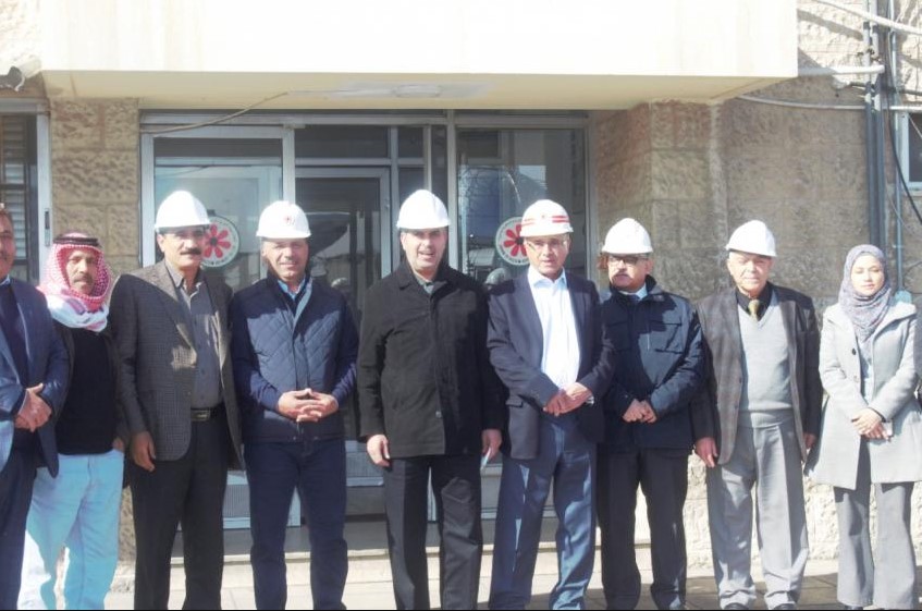 الخرابشة يؤكد ضرورة توفير مخزون محروقات