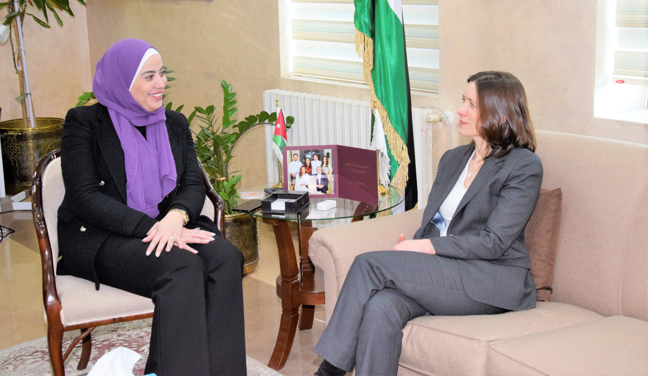 بني مصطفى تبحث مع السفيرة البريطانية