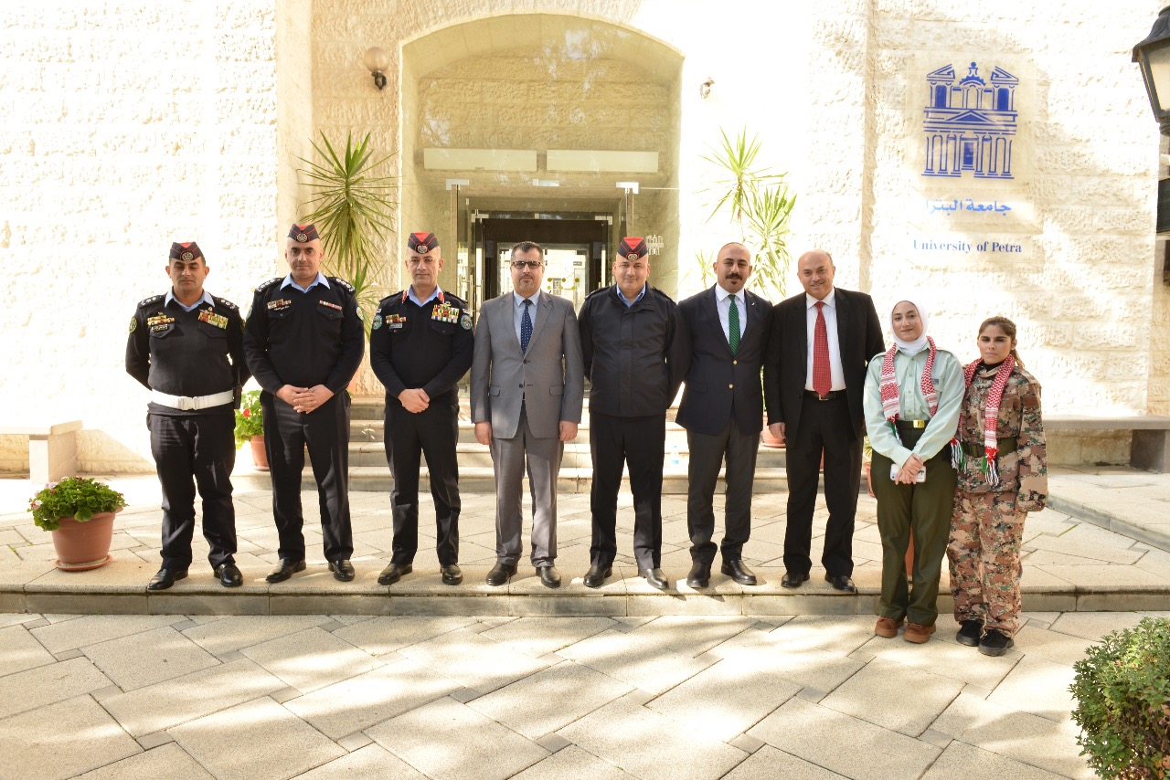 مديرية الأمن العام بيوم توعوي في