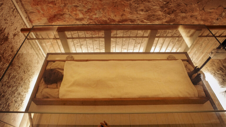 وزنه 10 أطنان.. تفاصيل جديدة حول