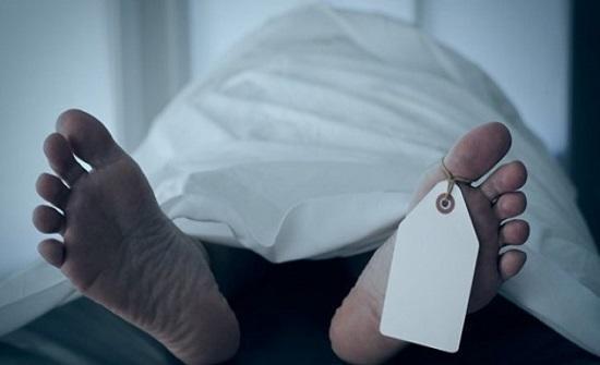 العثور على جثة أربعيني داخل منزله