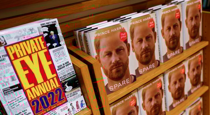 الأمير هاري: حذفت تفاصيل متعلقة بأخي