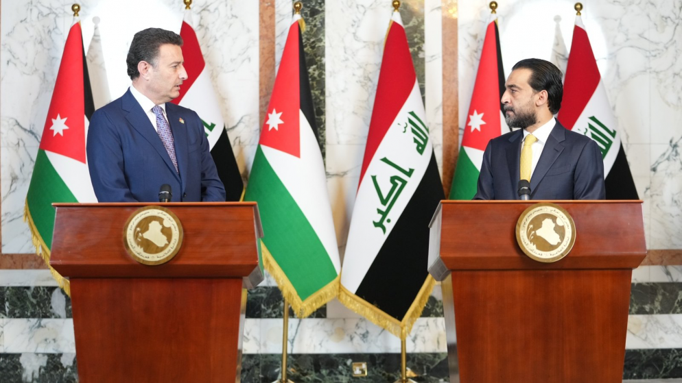 الأردن والعراق يبحثان ملف الربط الكهربائي