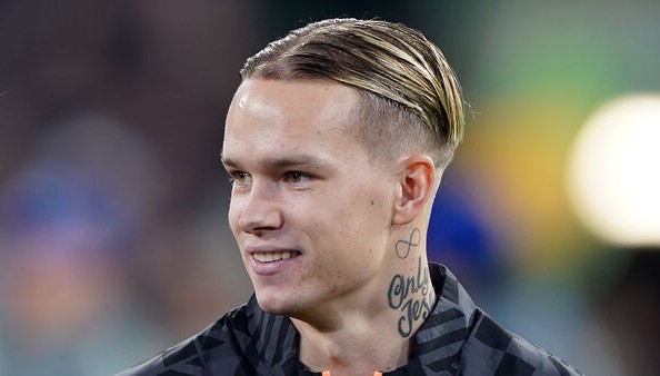 خطف مودريك.. تشيلسي يوجه ضربة لآرسنال