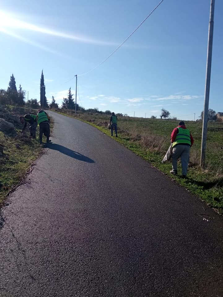 بلدية برقش تنجز توسعة وفرش شوارع