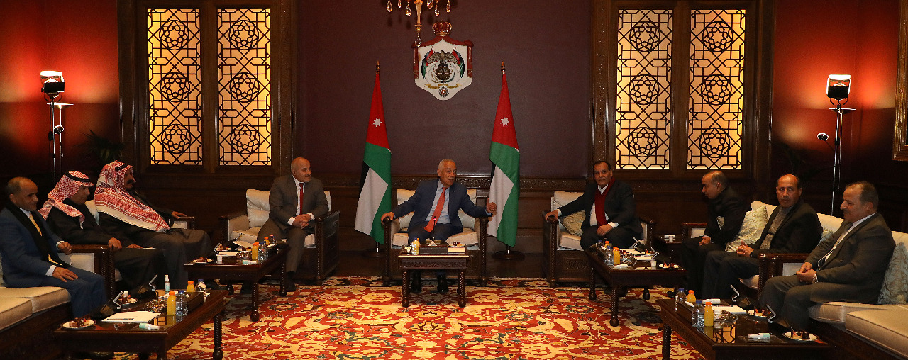 العيسوي يستقبل وفدا من أبناء عشائر