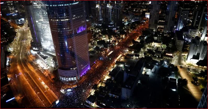 مظاهرات حاشدة ضد نتنياهو في تل