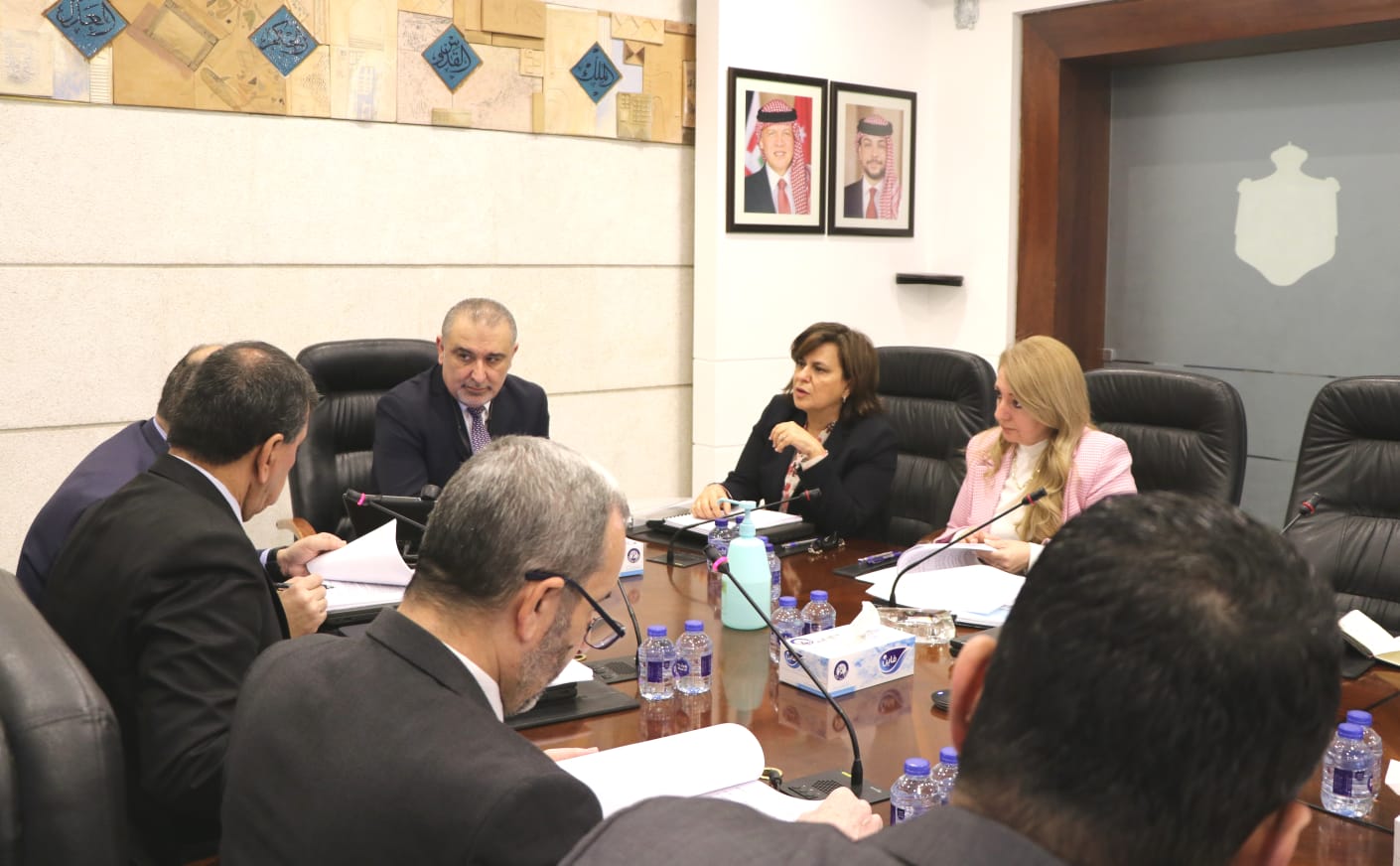 اجتماع وزاري نيابي لبحث نظام تنظيم