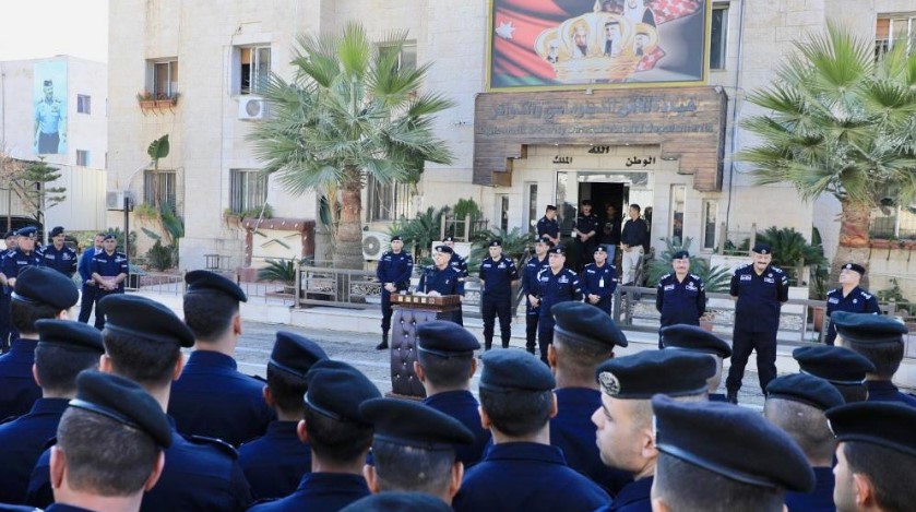 نقل تحيات الملك.. المعايطة في قيادة