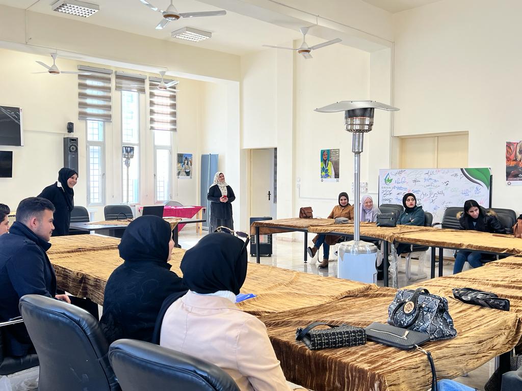 أهمية المشاركة في الأحزاب السياسية الأردنية..