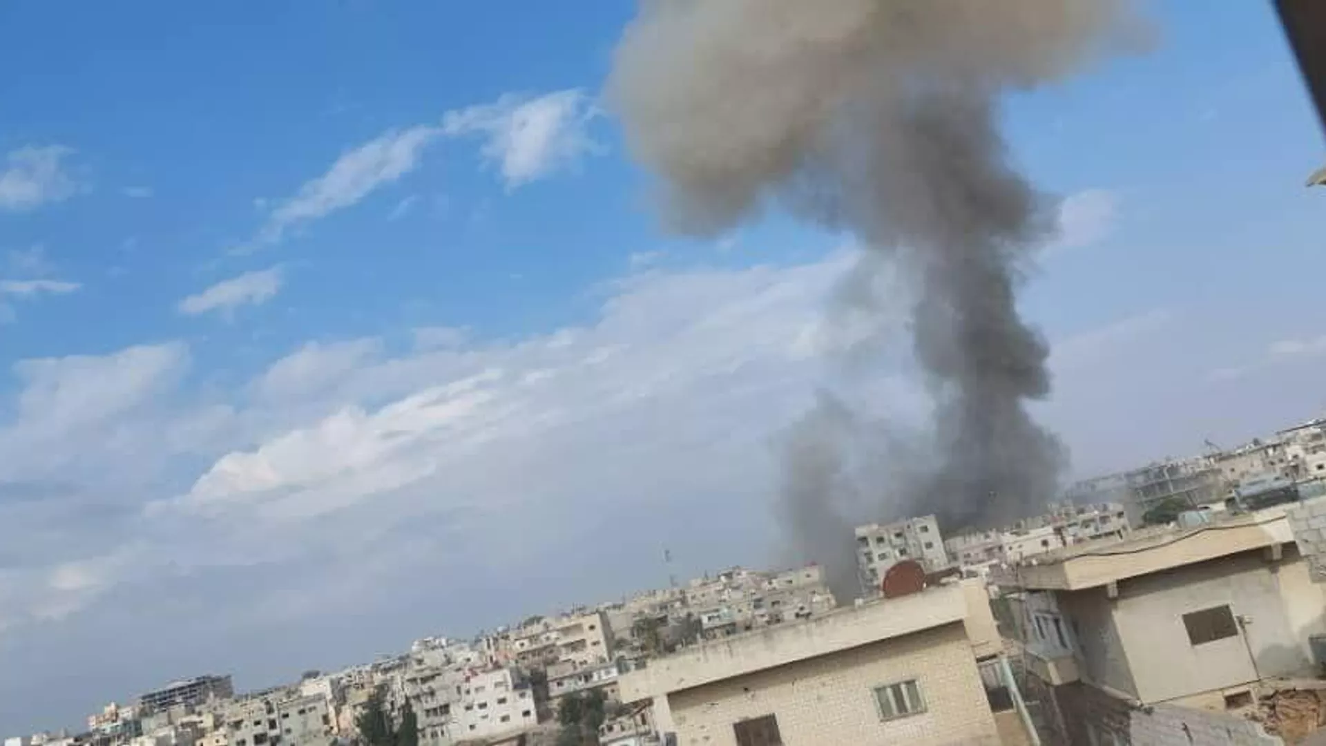 اصابة 15 من عناصر الامن السوري