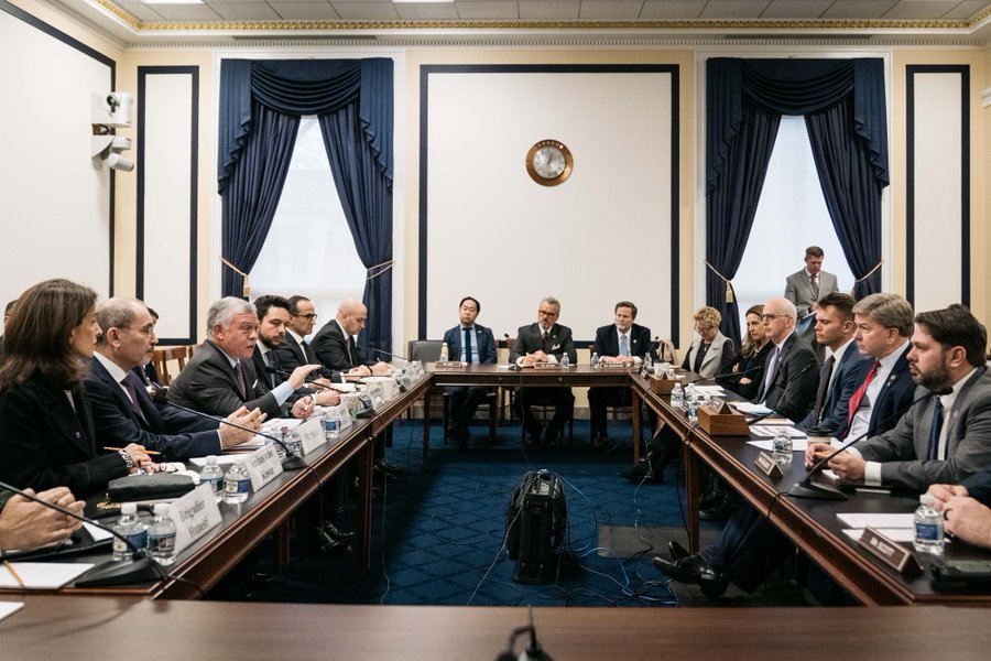 الملك: الأردن حريص على تعزيز التعاون